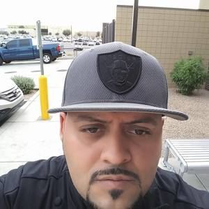 Meet your Posher, Eulojio